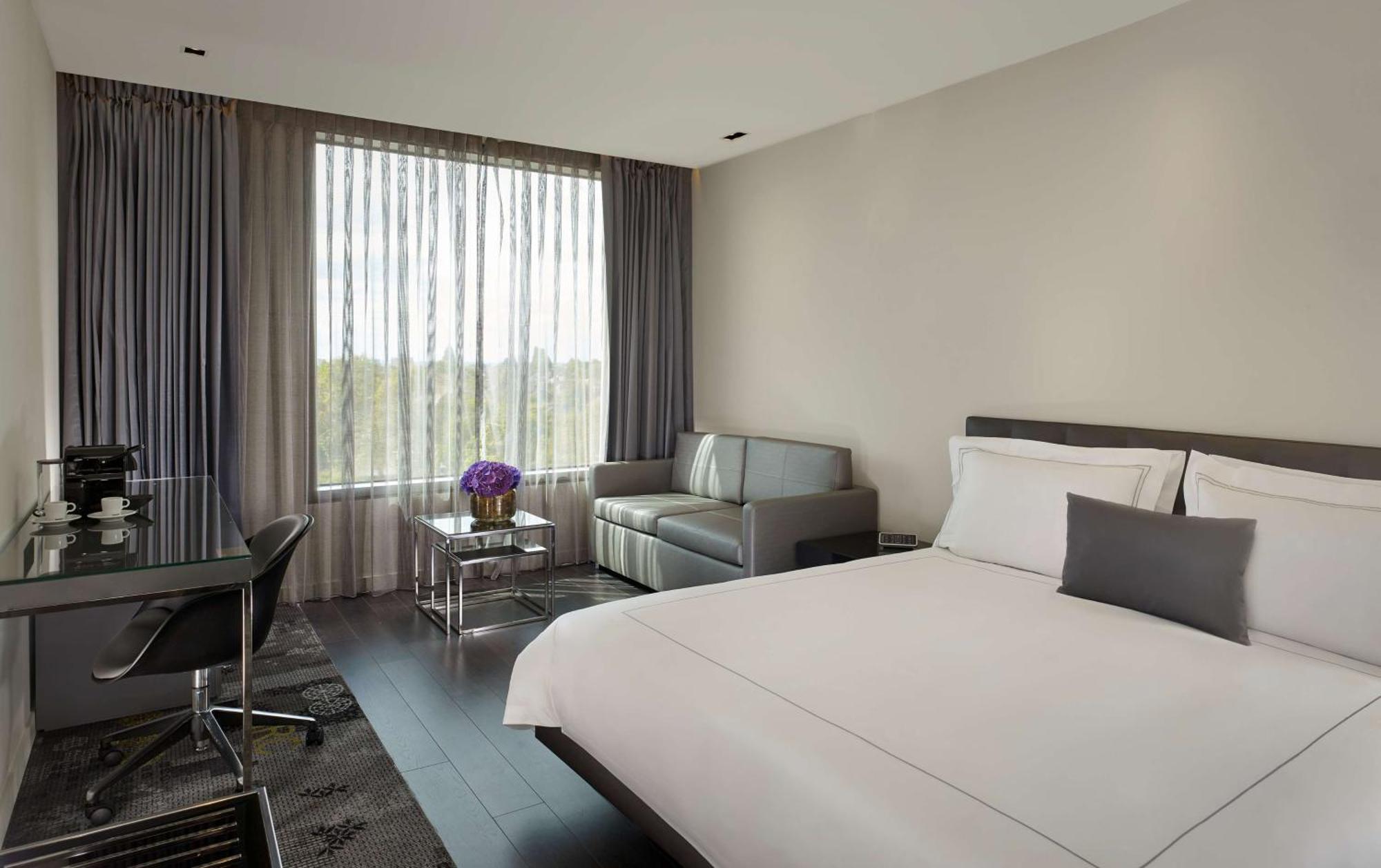 Park Plaza London, Park Royal Hotel Exterior photo